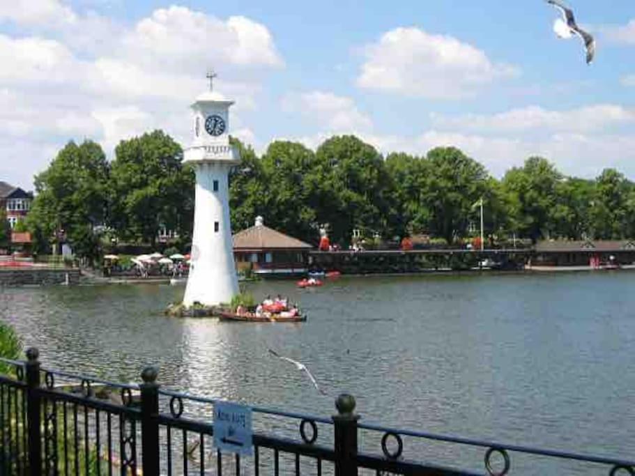 Spacious 2 Bed Apartment, Close To Village Shops Cardiff Bagian luar foto
